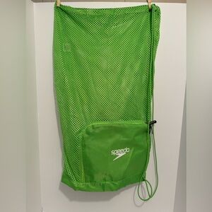 Speedo Unisex Deluxe Ventilator Mesh Drawstring Equipment Swim Bag Green